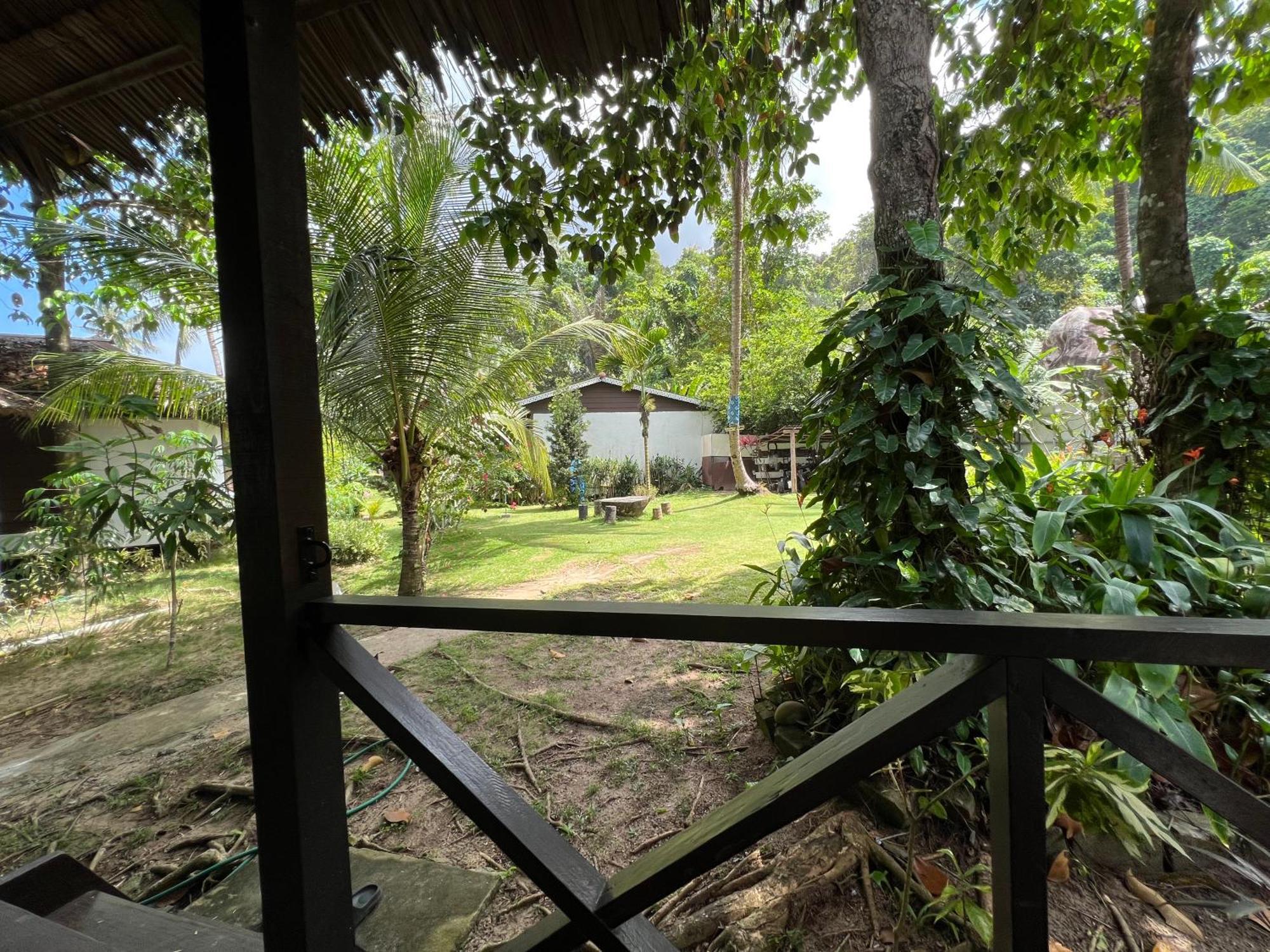 Vila 1511 Coconut Grove Kampong Juara Exteriér fotografie